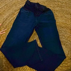 EUC maternity jeans